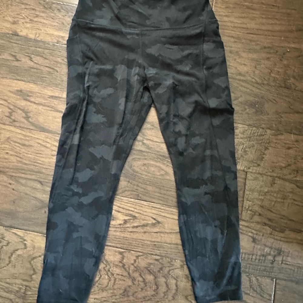 Lululemon Athletica Black Camouflage Leggings